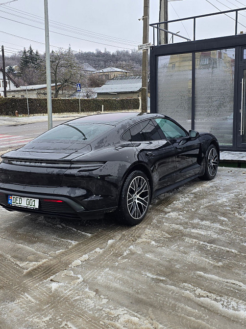Porsche Taycan 2020 an Chişinău Chişinău - fotografie 5