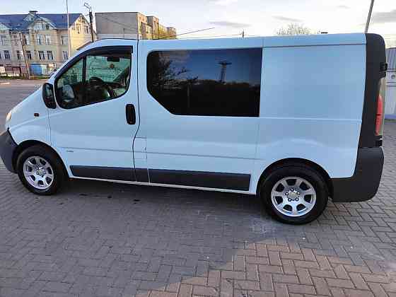 Opel Vivaro 2002 год Бельцы Бельцы