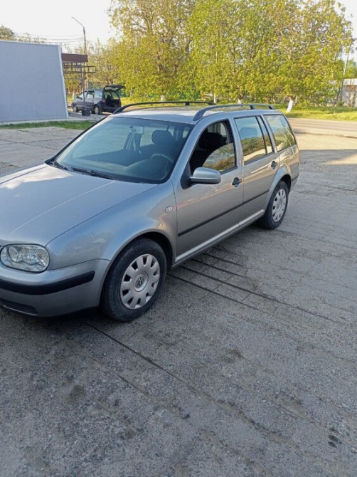 Volkswagen Golf 2004 an Tiraspol Tiraspol - fotografie 2