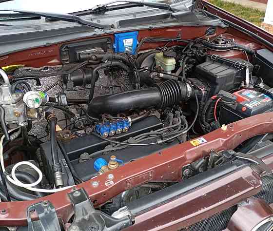 Mazda Tribute 2002 год Парканы Парканы