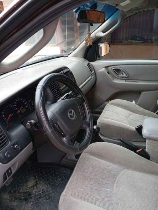 Mazda Tribute 2002 год Парканы Парканы - изображение 3