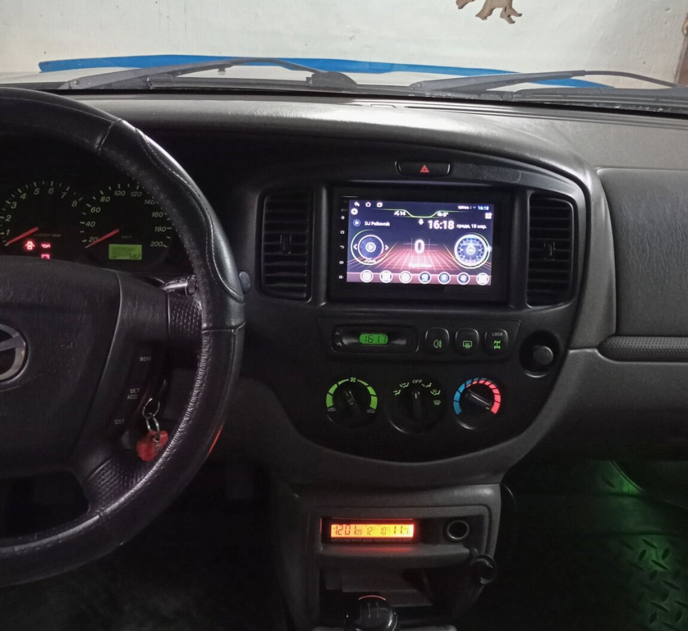 Mazda Tribute 2002 год Парканы Парканы - изображение 7