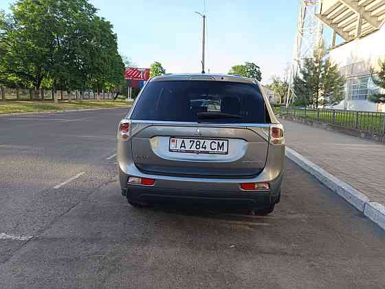 Mitsubishi Outlander 2014 год Бендеры Бендеры