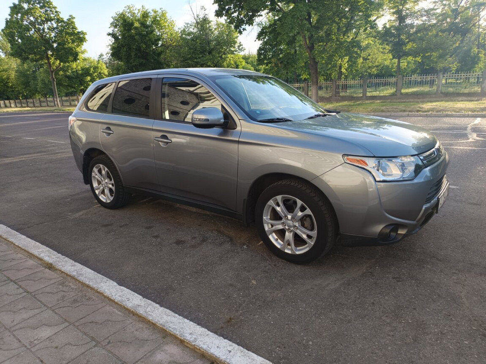 Mitsubishi Outlander 2014 год Бендеры Бендеры - изображение 1
