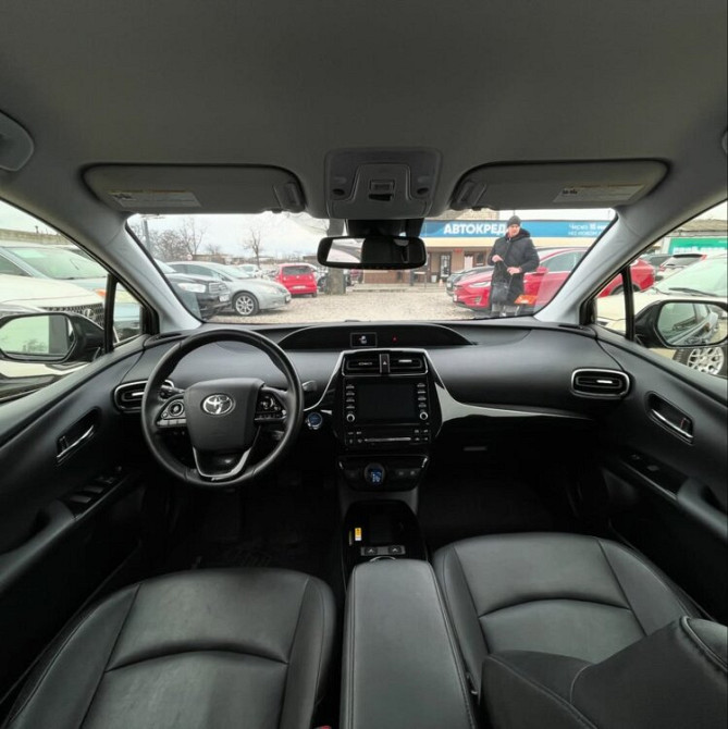 Toyota Prius 2019 год Тирасполь Тирасполь - изображение 9