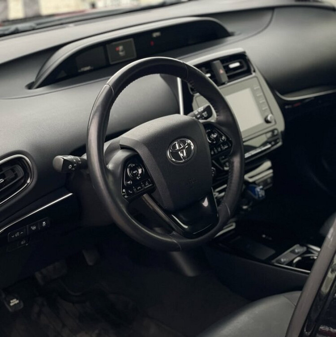 Toyota Prius 2019 год Тирасполь Тирасполь - изображение 6