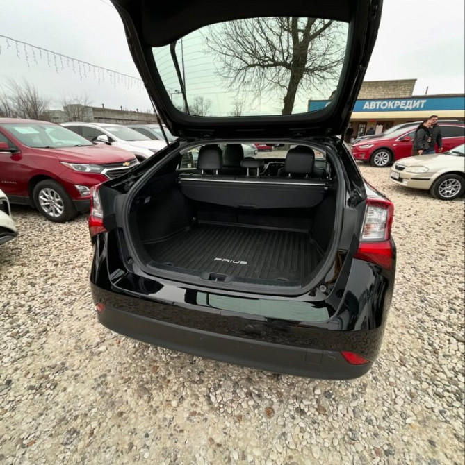 Toyota Prius 2019 год Тирасполь Тирасполь - изображение 5