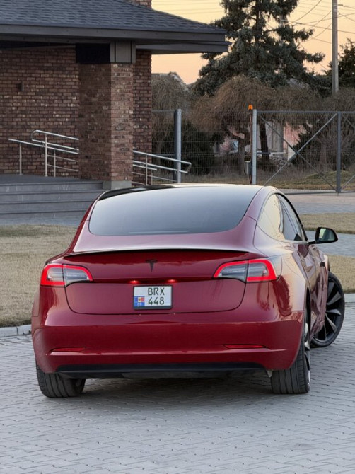 Tesla Model 3 2022 год Тирасполь Тирасполь - изображение 4