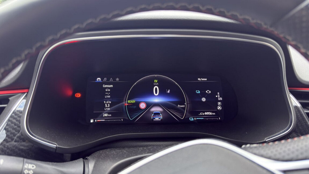 Renault Arkana 2022 год Кишинёв Кишинёв - изображение 5