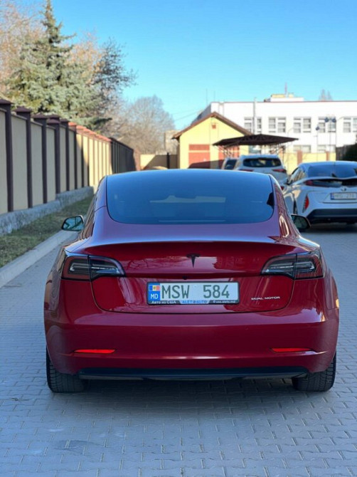 Tesla Model 3 2021 год Тирасполь Тирасполь - изображение 7