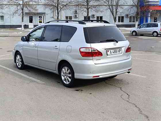 Toyota Avensis Verso 2004 год Бендеры Бендеры