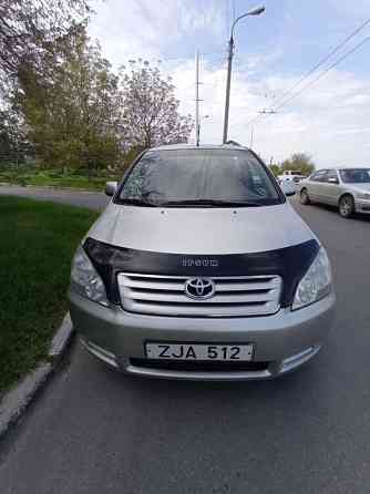 Toyota Avensis Verso 2002 год Слободзея Слободзея