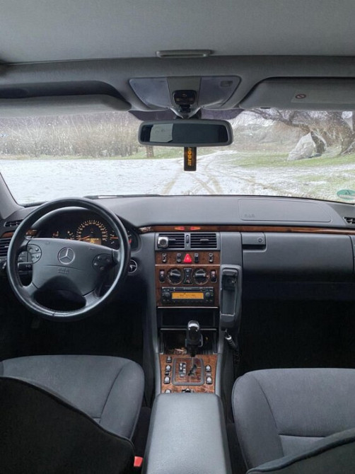 Mercedes E-Class 2001 год Слободзея Слободзея - изображение 6