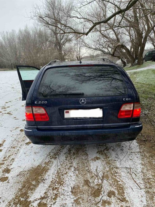 Mercedes E-Class 2001 год Слободзея Слободзея - изображение 5