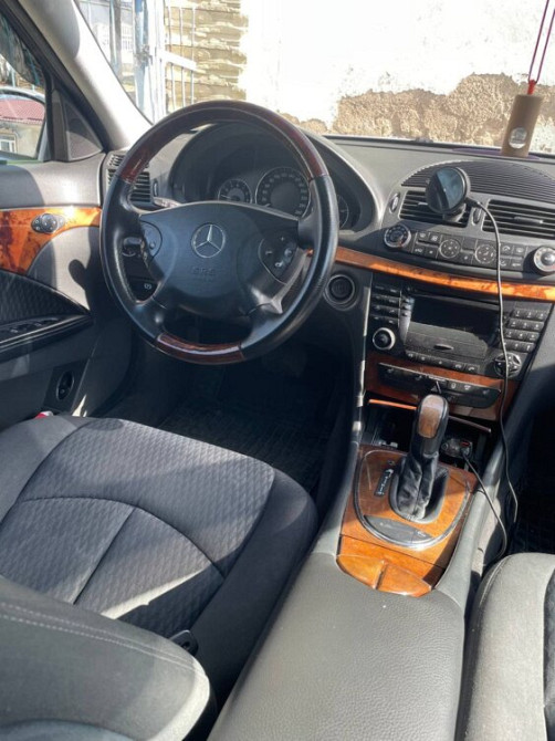 Mercedes E-Class 2003 год Слободзея Слободзея - изображение 4