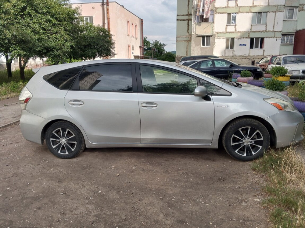 Toyota Prius 2013 год Рыбница Рыбница - изображение 5