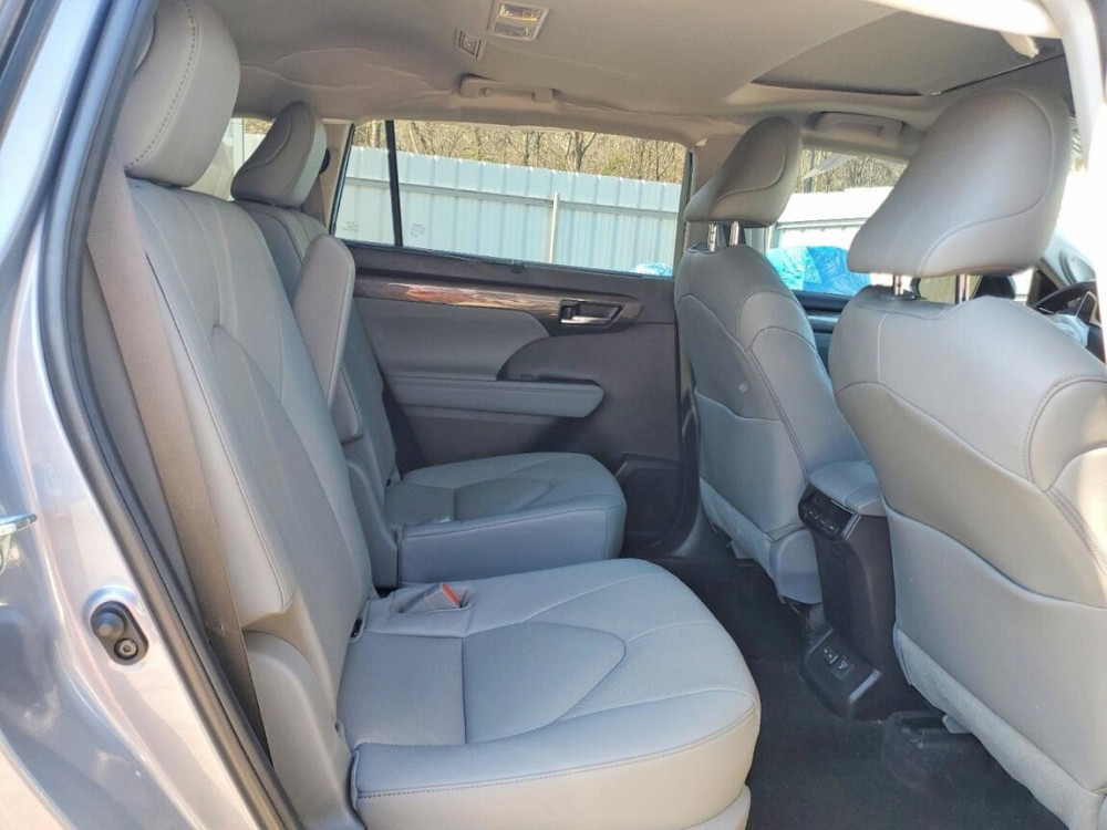 Toyota Highlander 2023 год Тирасполь Тирасполь - изображение 5