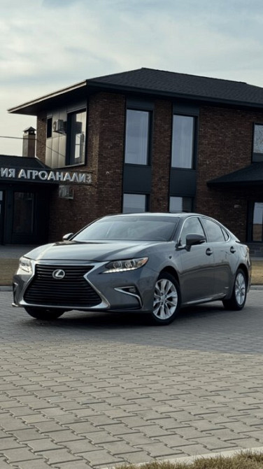 Lexus ES 2015 an Tiraspol Tiraspol - fotografie 1