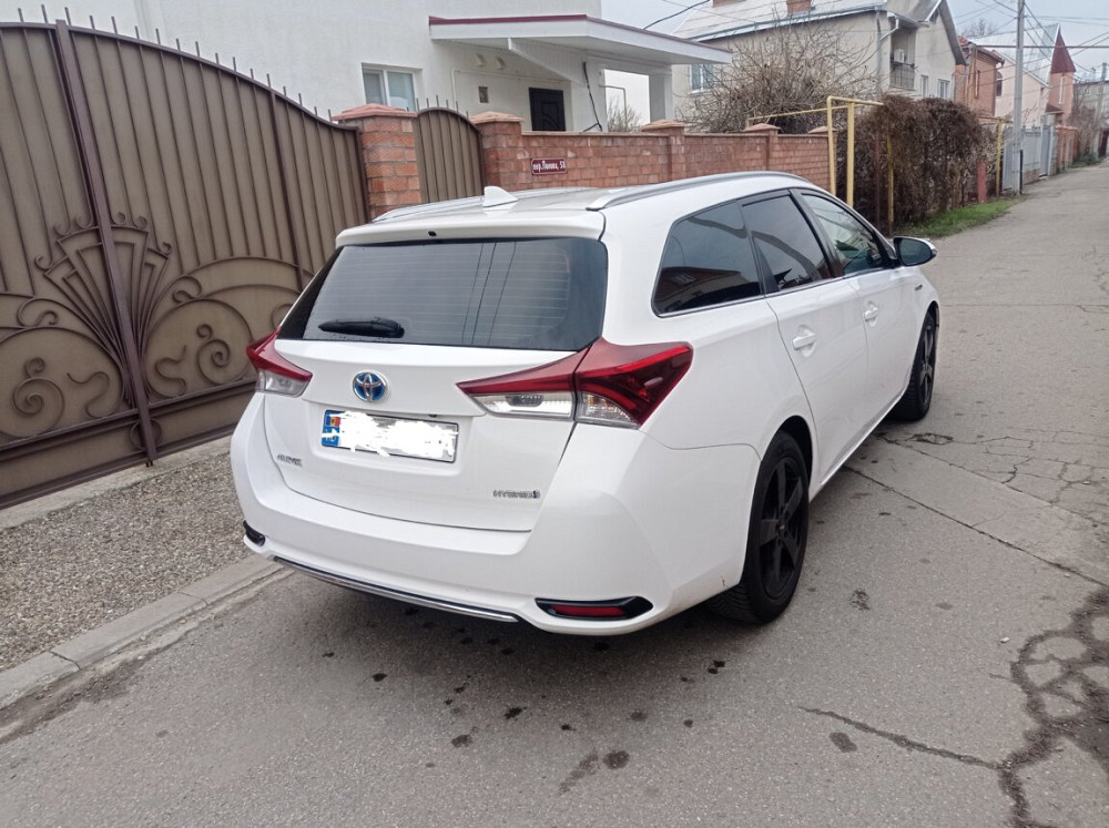 Toyota Auris 2018 год Кишинёв Кишинёв - изображение 3