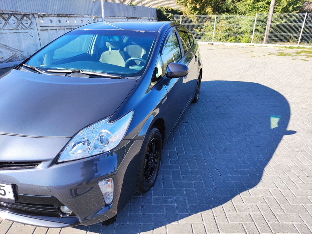 Toyota Prius 2013 год Бельцы Бельцы - изображение 2