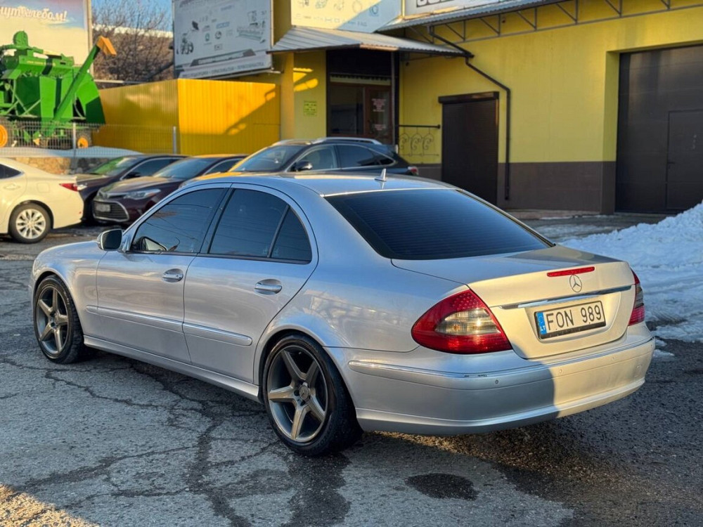 Mercedes E-Class 2008 an Tiraspol Tiraspol - fotografie 4