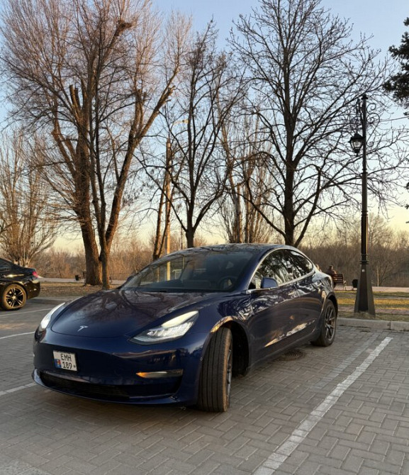 Tesla Model 3 2020 год Тирасполь Тирасполь - изображение 1