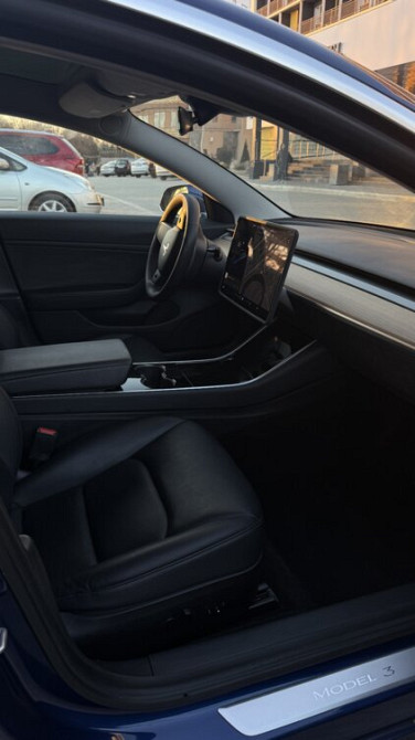 Tesla Model 3 2020 год Тирасполь Тирасполь - изображение 3