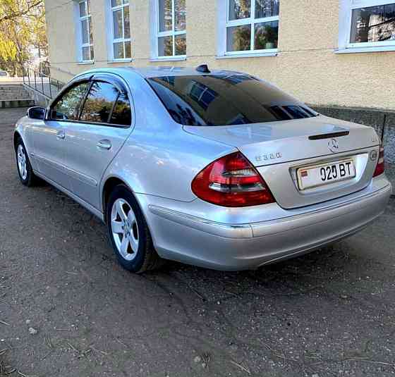 Mercedes E-Class 2003 год Суклея Суклея