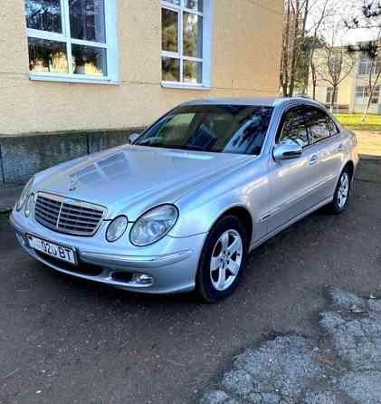 Mercedes E-Class 2003 год Суклея Суклея