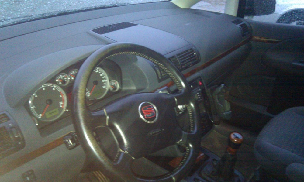 Seat Alhambra 2003 год Бендеры Бендеры - изображение 4