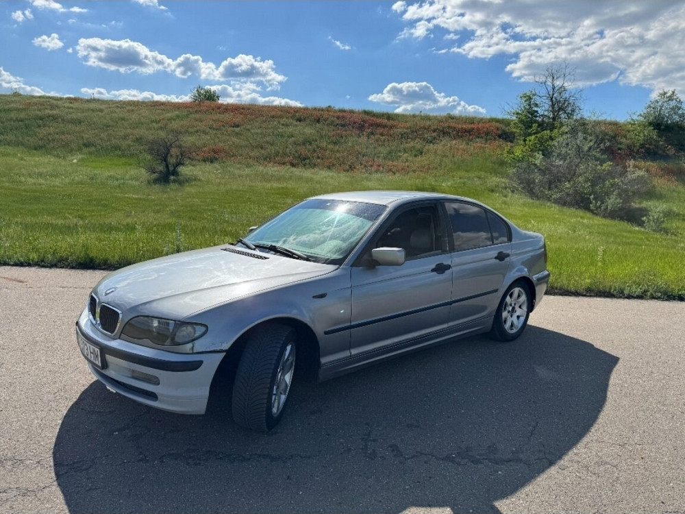 BMW 3 Series 2003 год Первомайск Первомайск - изображение 3