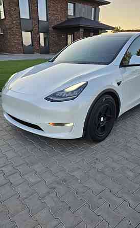 Tesla Model Y 2020 год Тирасполь Тирасполь