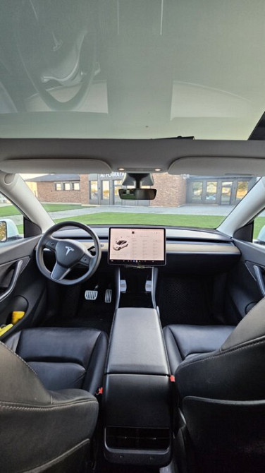 Tesla Model Y 2020 год Тирасполь Тирасполь - изображение 6