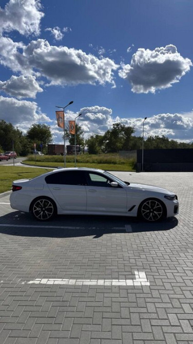 BMW 5 Series 2021 год Днестровск Днестровск - изображение 3