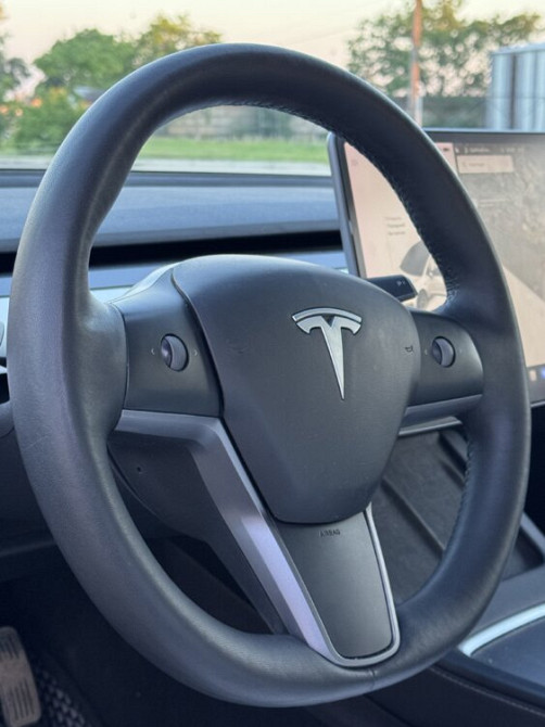 Tesla Model 3 2021 год Тирасполь Тирасполь - изображение 6