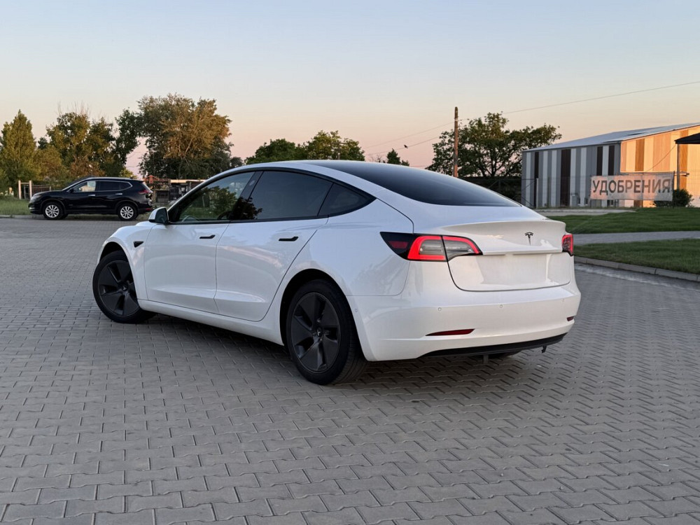 Tesla Model 3 2021 год Тирасполь Тирасполь - изображение 4