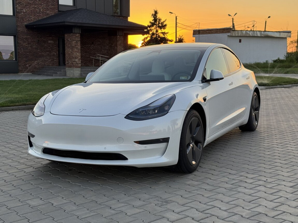 Tesla Model 3 2021 год Тирасполь Тирасполь - изображение 2