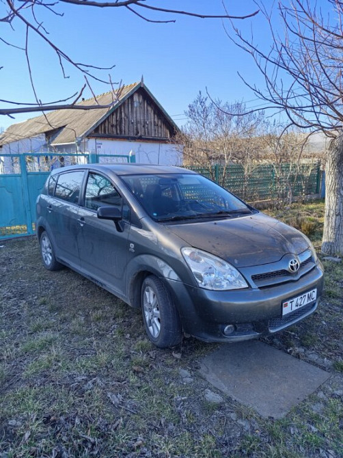 Toyota Corolla Verso 2005 год Первомайск Первомайск - изображение 1