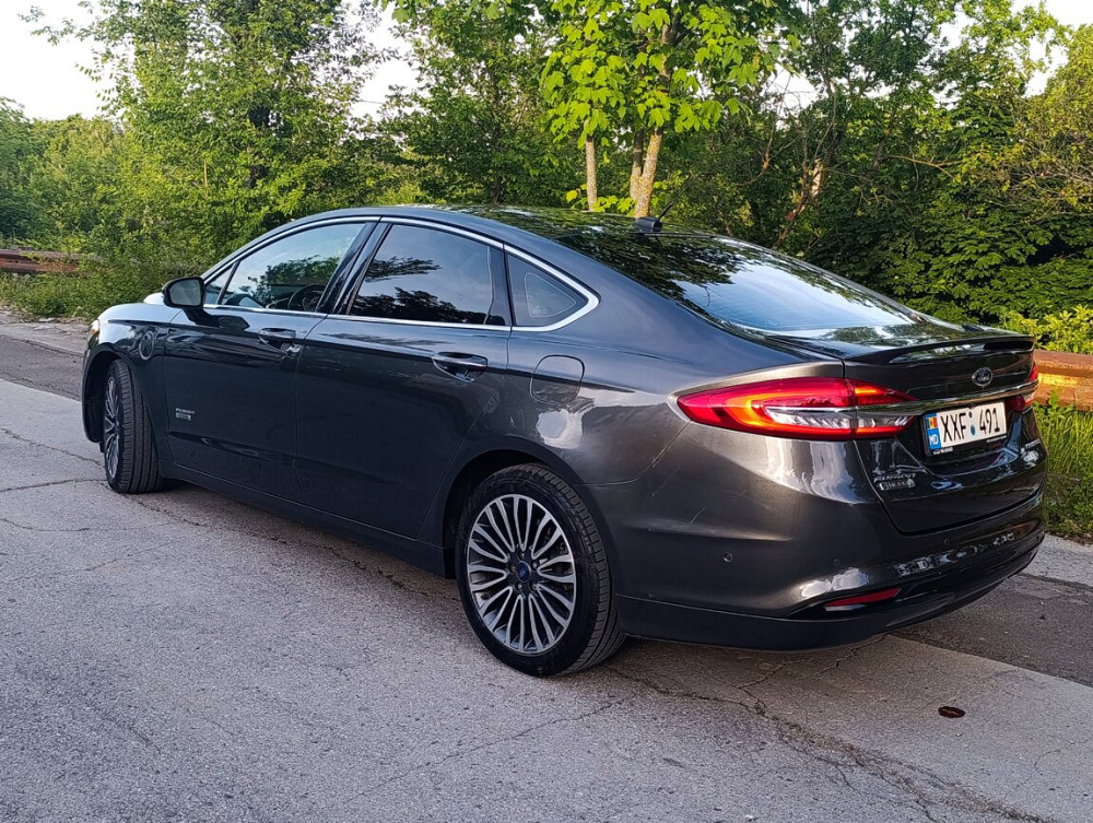 Ford Fusion 2018 год Кишинёв Кишинёв - изображение 3