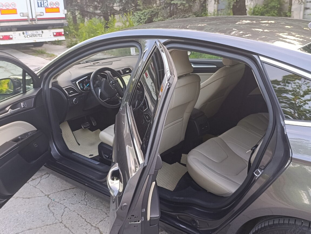Ford Fusion 2018 год Кишинёв Кишинёв - изображение 6
