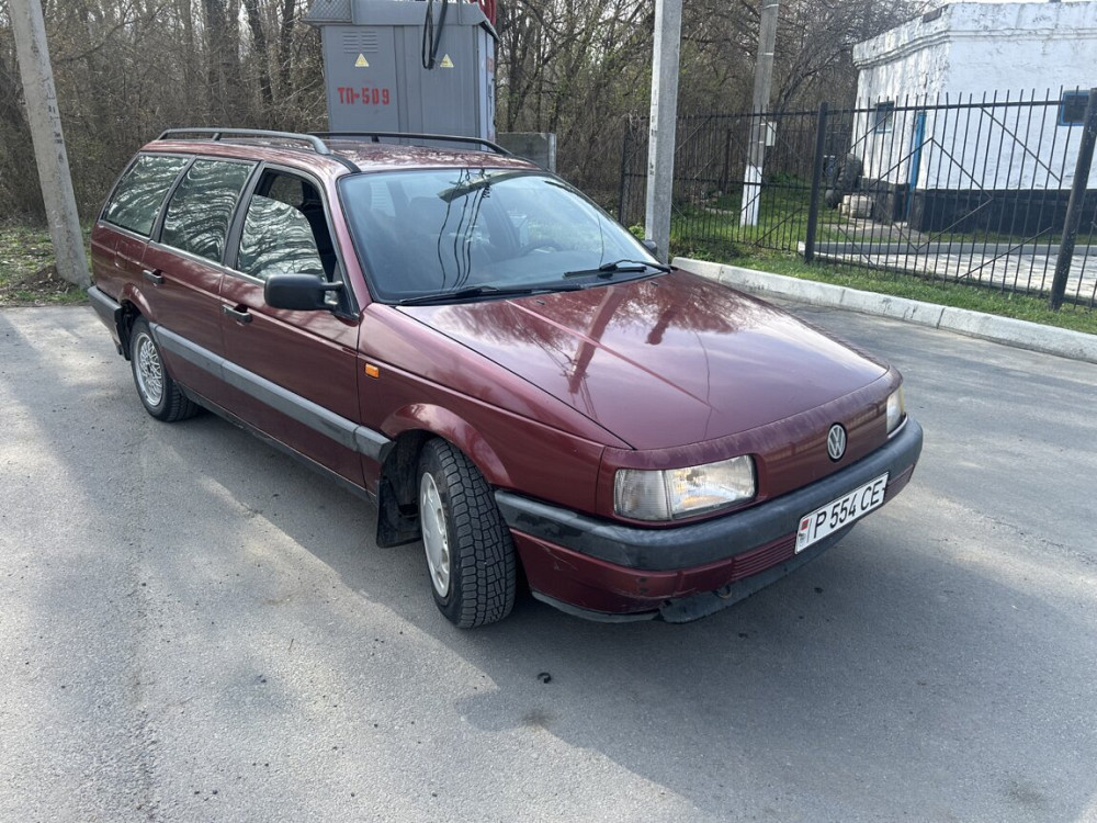 Volkswagen Passat 1993 год Рыбница Рыбница - изображение 1
