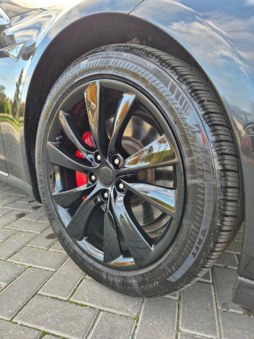 Tesla Model S 2015 год Тирасполь Тирасполь - изображение 10