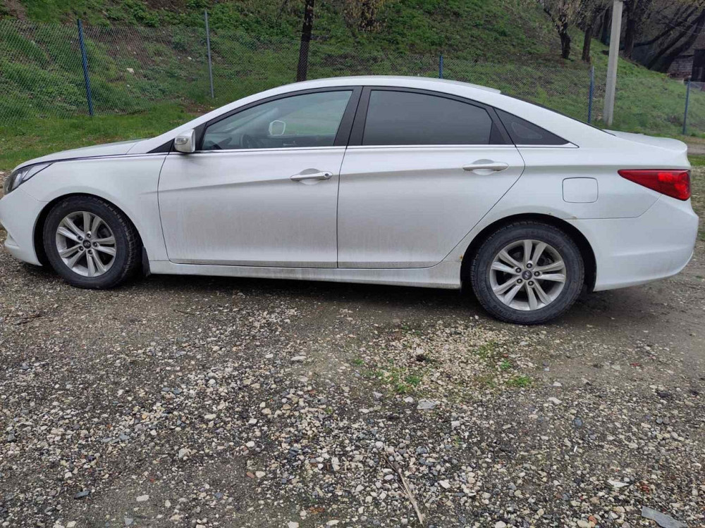 Hyundai Sonata 2011 год Кишинёв Кишинёв - изображение 4