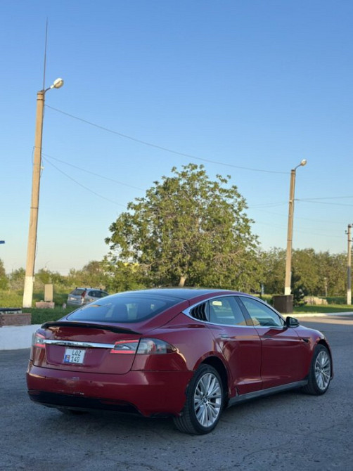 Tesla Model S 2017 год Бендеры Бендеры - изображение 5