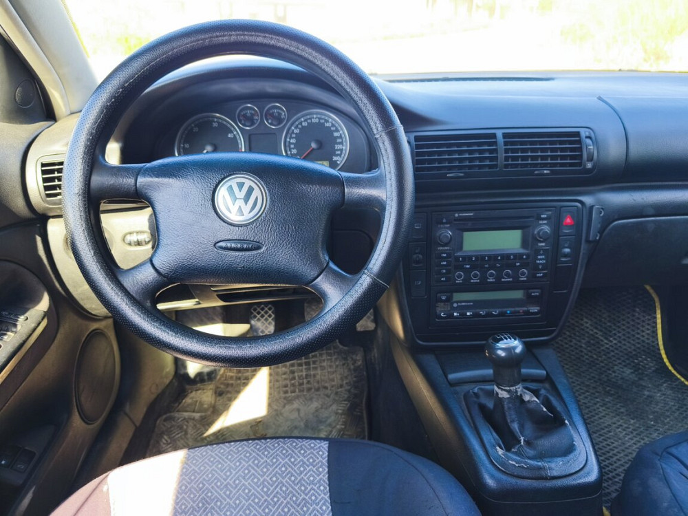 Volkswagen Passat 2004 год Рыбница Рыбница - изображение 5