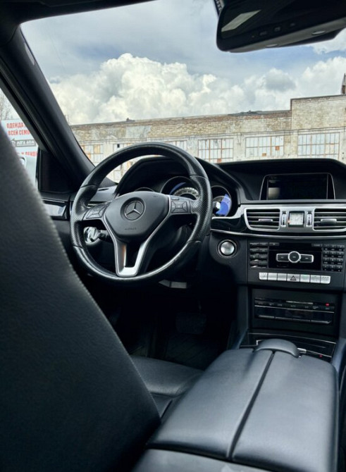 Mercedes E-Class 2015 an Tiraspol Tiraspol - fotografie 8
