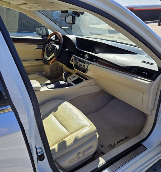 Lexus ES 2014 an Tiraspol Tiraspol - fotografie 6