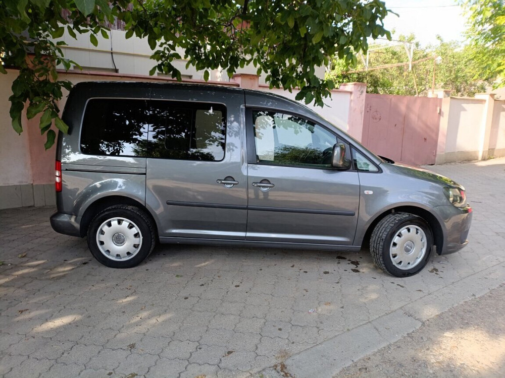 Volkswagen Caddy 2012 год Бендеры Бендеры - изображение 9