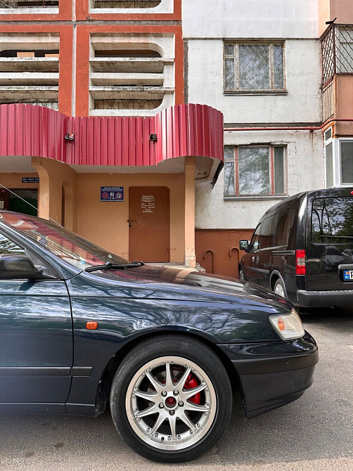 Toyota Carina 1995 год Кишинёв Кишинёв - изображение 6