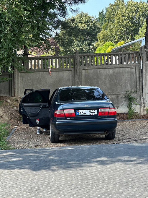 Toyota Carina 1995 год Кишинёв Кишинёв - изображение 4